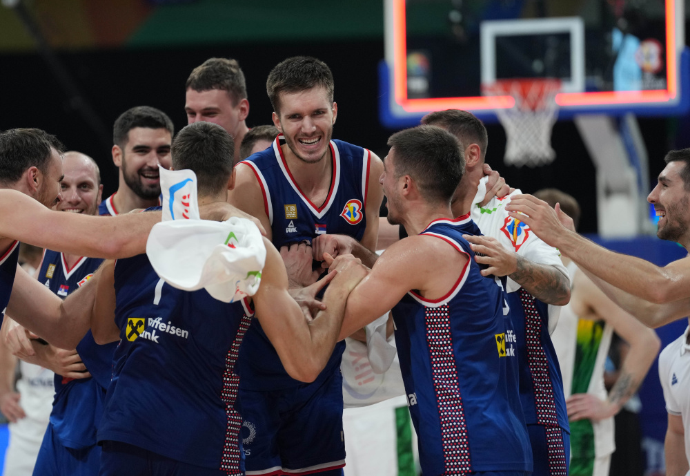 九游体育入口-塞尔维亚和意大利女排