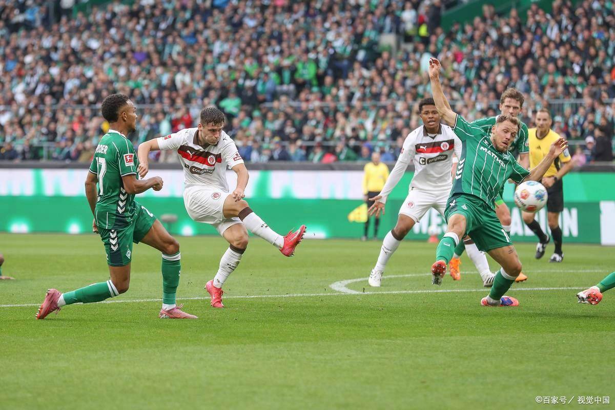 九游体育入口-赛地聚焦——德国杯赛后热度飙升，阿贾克斯内部沟通，悬念犹存，球探报告显示潜力