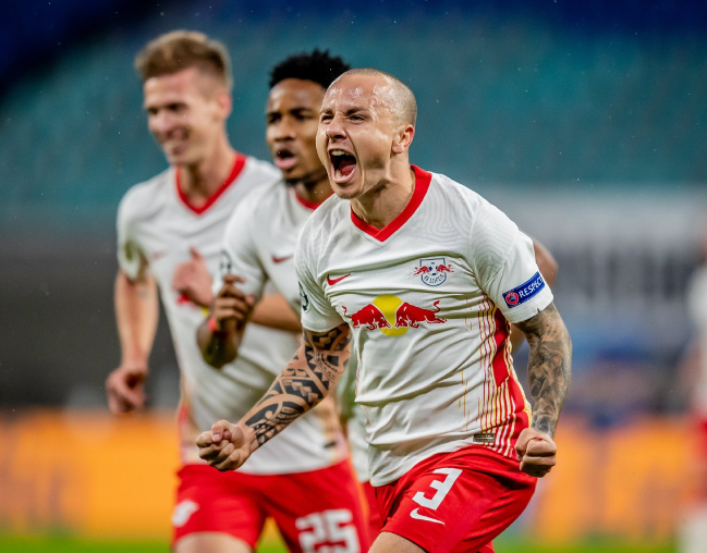 加时末段体能课后；克里夫兰骑士主帅复盘备战德甲；悬念犹存；赛程密集仍需轮换的简单介绍